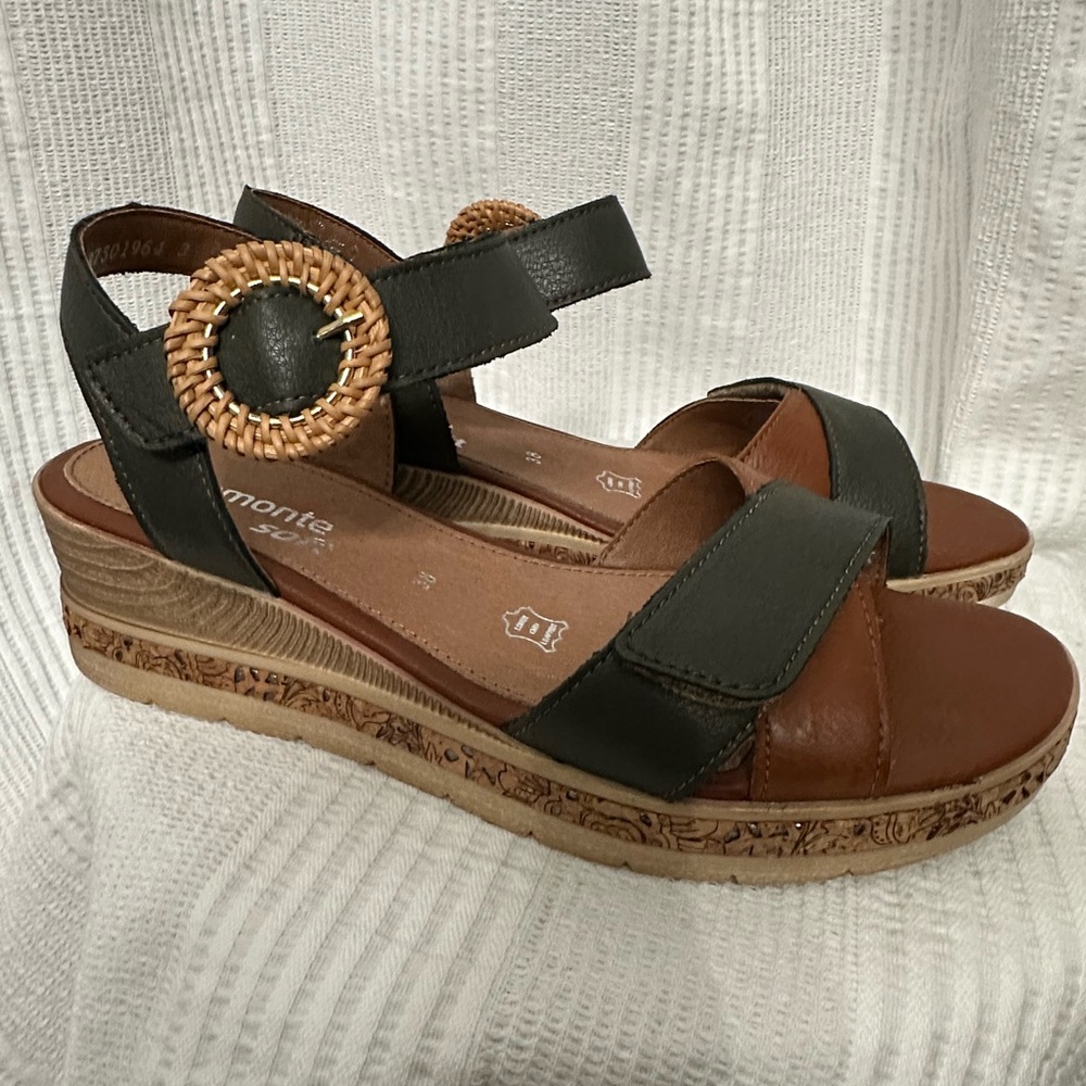 Remonte Black and Brown Wedge Sandals with Woven Buckle